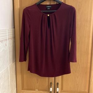 Liz Claiborne maroon top size medium